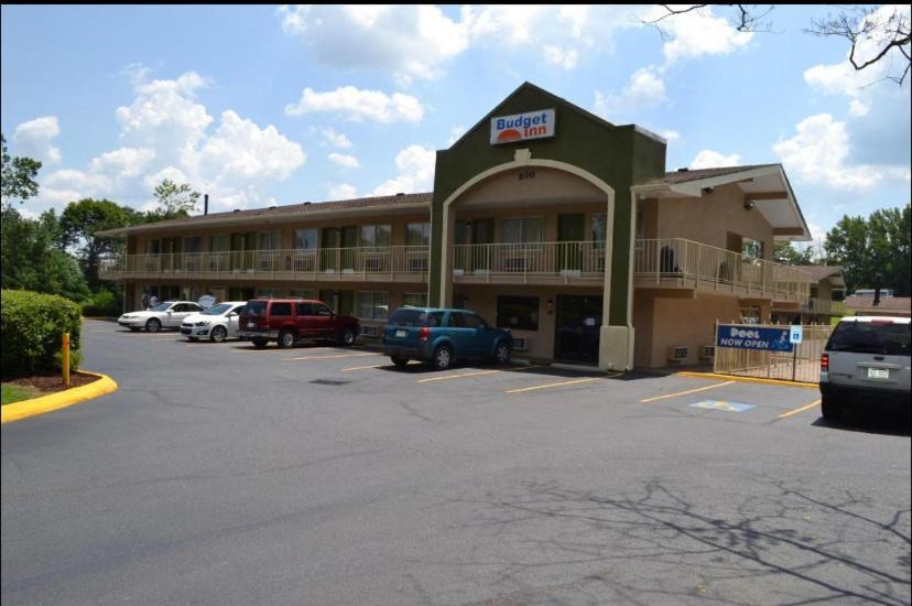 High Point Arcadia Inn Εξωτερικό φωτογραφία
