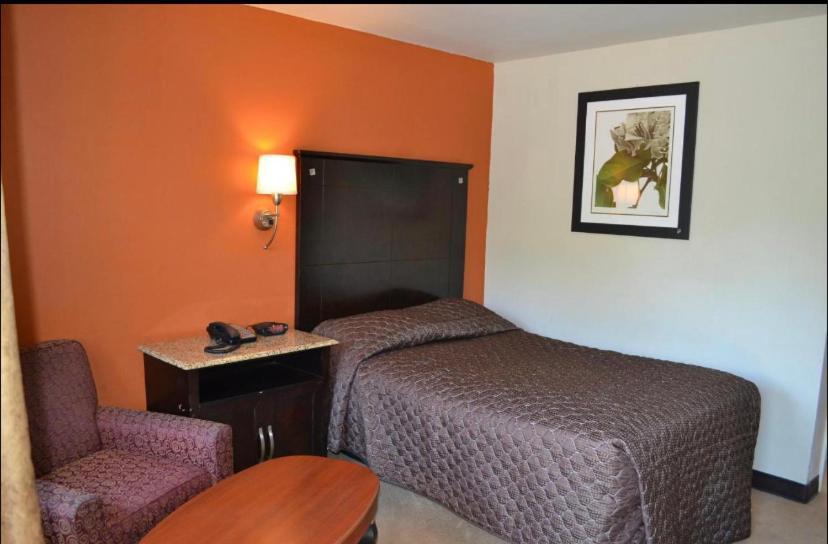 High Point Arcadia Inn Εξωτερικό φωτογραφία